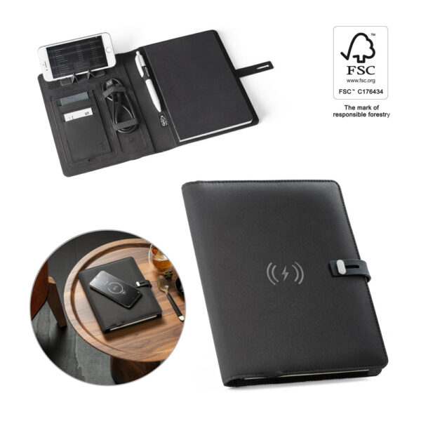 EMERGE A5 FOLDER. Porte documents a5 en 300d polyester recyclé (100% rpet) avec chargeur sans fil
