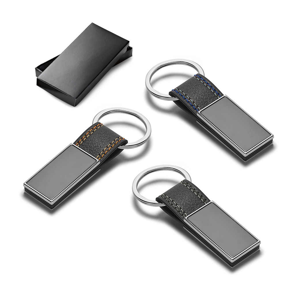 BALE. Porte-clés en métal et pu