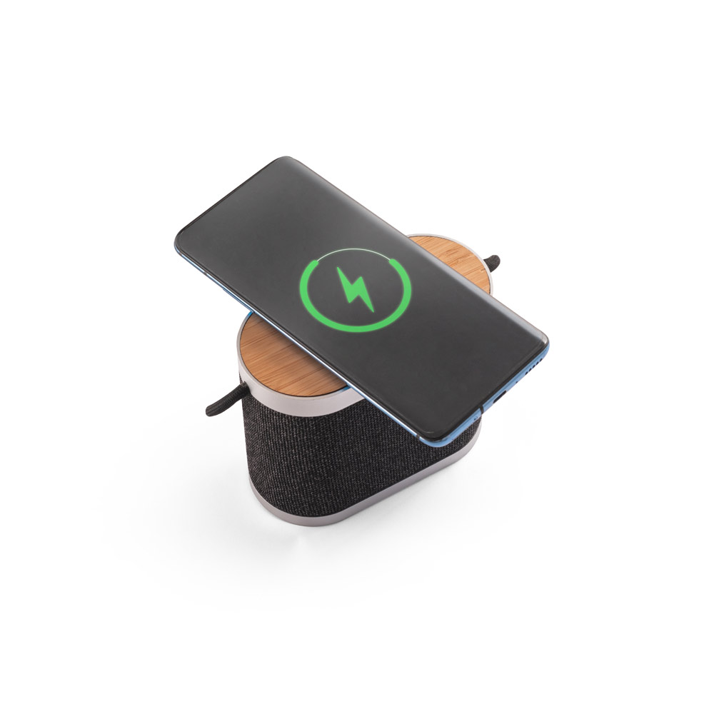 GUETTA. Enceinte portable de 5 w avec chargeur sans fil ultra-rapide de 15 w et autonomie de 2 h en bambou et pet recyclé (100 % rpet) – Image 4